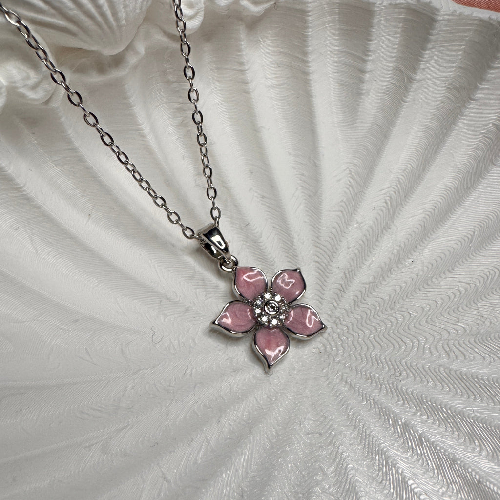 Sakura Pembe Çiçek Figürlü Taşlı Çelik Kolye Gümüş