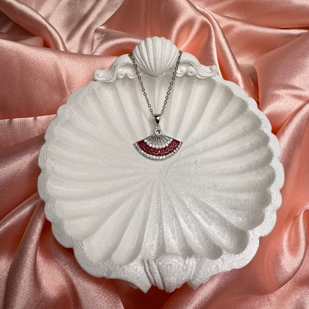 Aura Yelpaze Figürlü Taşlı Çelik Kolye Kırmızı Silver