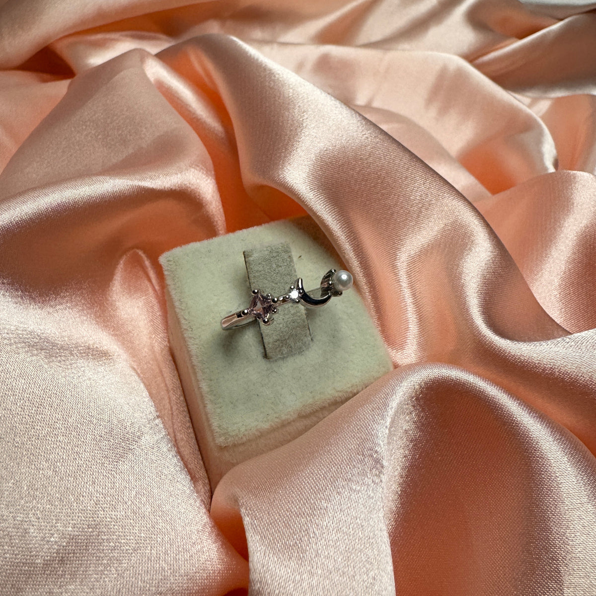 Pearl & Blossom İncili Çiçek Silver Yüzük